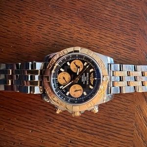 Breitling two-tone watch CB042012/BB86/375C